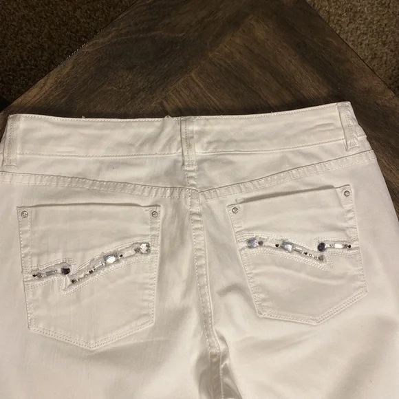 WHBM White Blanc Capri - Picture 4 of 13